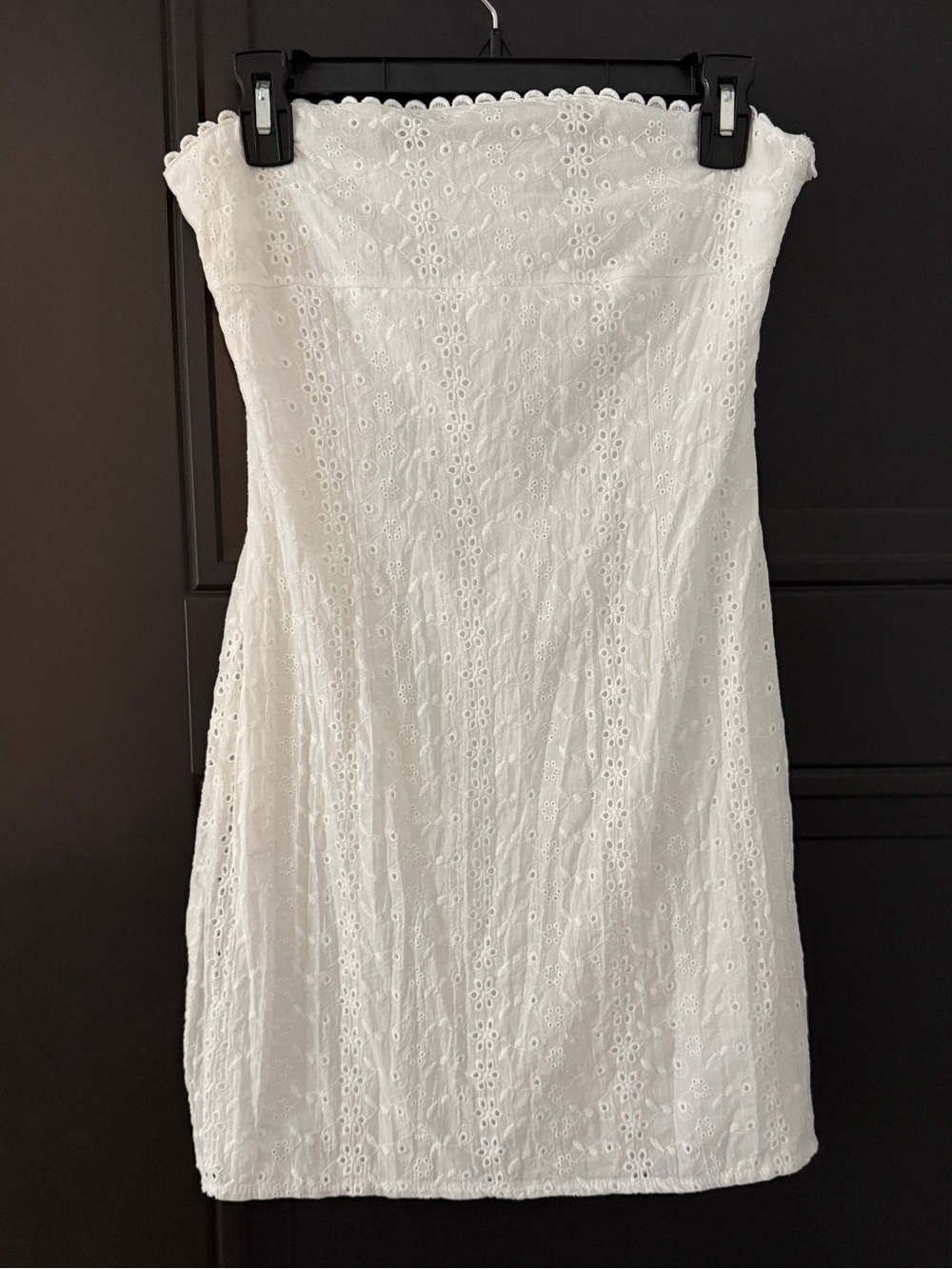 White strapless cotton eyelet mini dress with lace trim - Picture 1 of 6